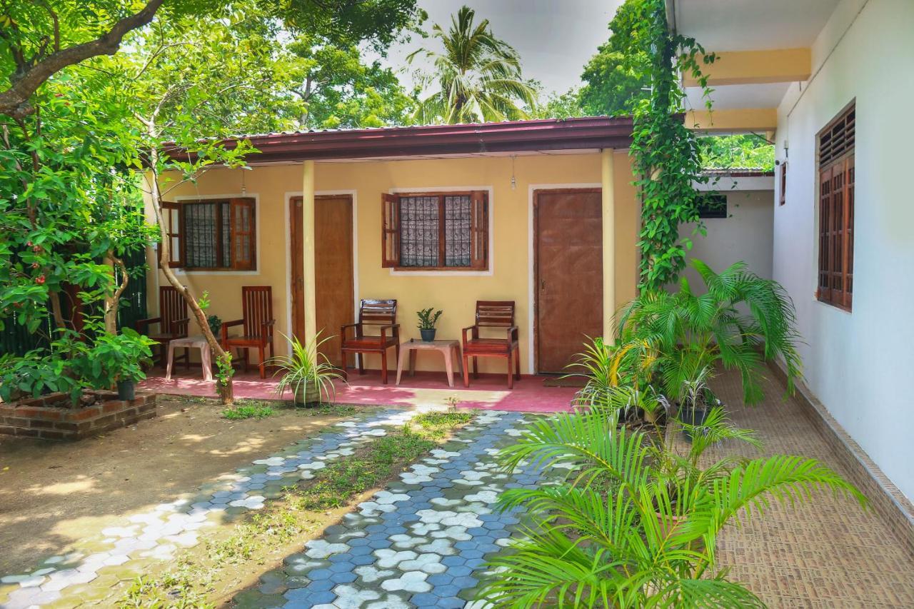 Castle Resort Yala Tissamaharama Exterior photo